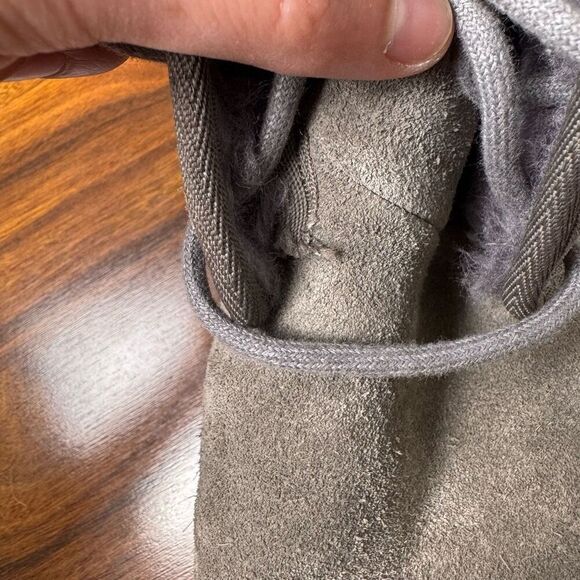 UGG Men's Neumel Boot Charcoal Gray Suede Size 10 Chukka Boot - Picture 11 of 13